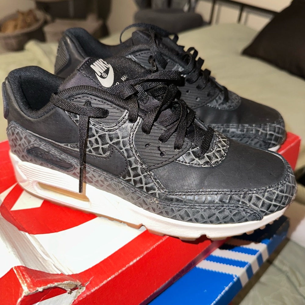 Nike Black Sneakers with Textured Design